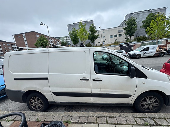 Toyota Proace 3 of 13