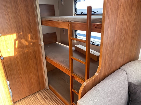 Adria Adora 563 PT 9 of 13