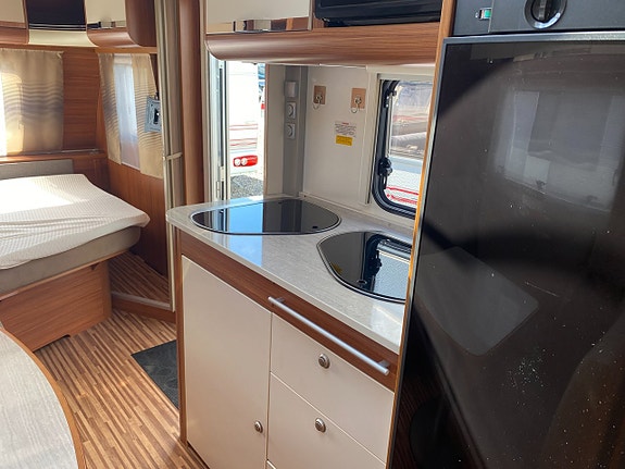 Adria Adora 563 PT 8 of 13