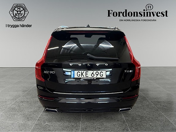 Volvo XC90 4 of 14