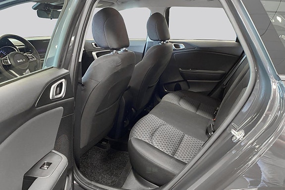 Kia Ceed 9 of 14