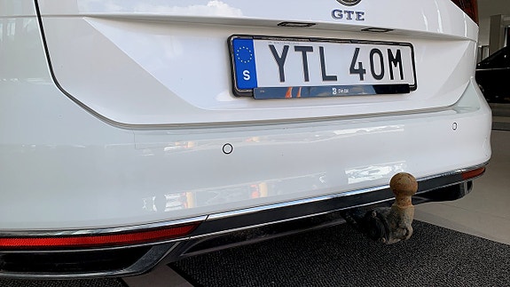 Volkswagen Passat 13 of 18