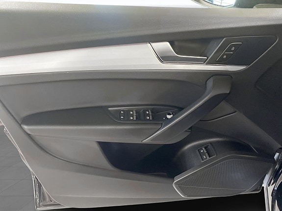 Audi Q5 11 of 17