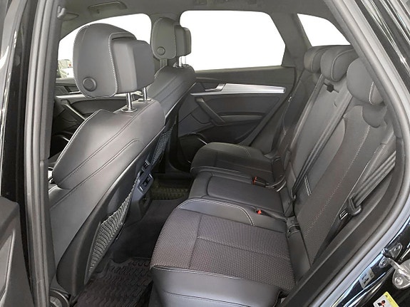 Audi Q5 7 of 17
