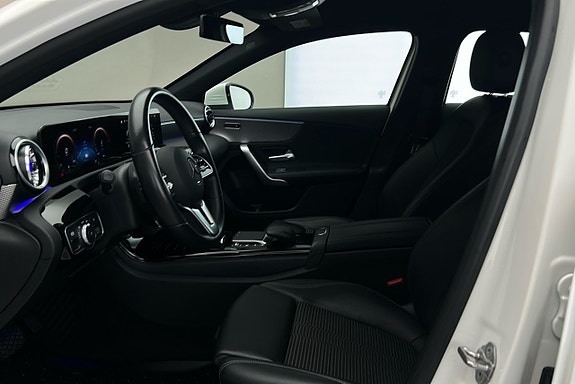 Mercedes-Benz A250 e 10 of 22