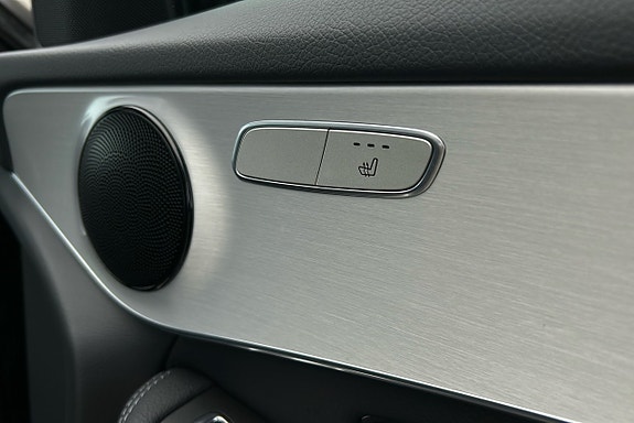 Mercedes-Benz GLC300 de 19 of 24