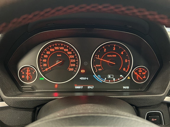 BMW 320d 12 of 23
