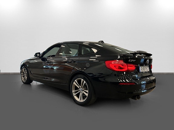 BMW 320d 6 of 23