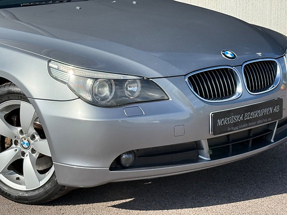 BMW 520i 7 of 22