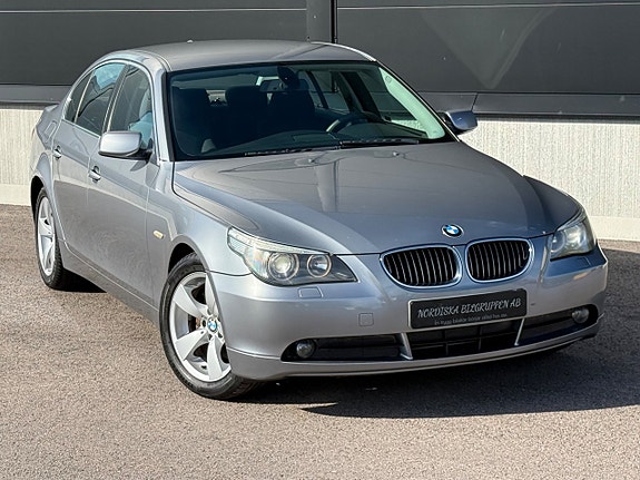 BMW 520i 4 of 22