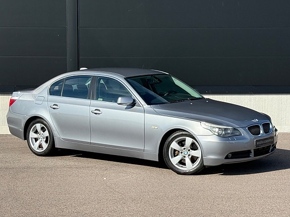 BMW 520i 5 of 22