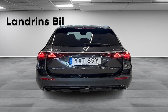 Mercedes-Benz E300 5 of 20