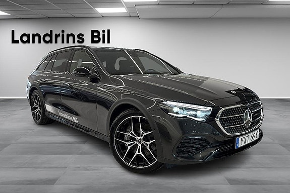 Mercedes-Benz E300 3 of 20
