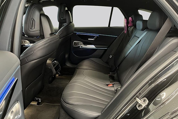 Mercedes-Benz E300 9 of 20