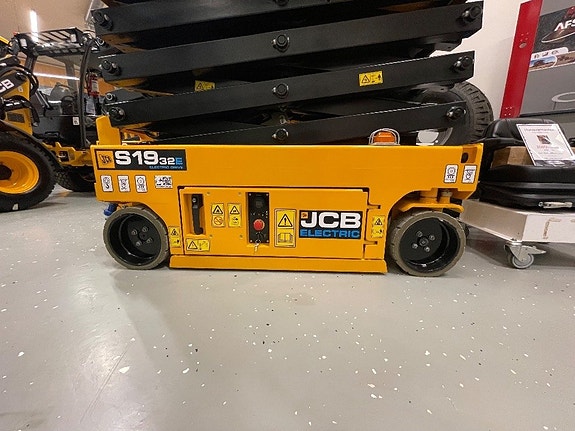 JCB S1923E saxlyft eldriven Ny omg. lev! 2 of 3
