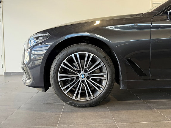 BMW 520d 5 of 22