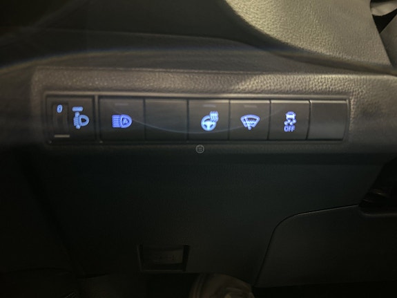 Toyota Corolla 14 of 18