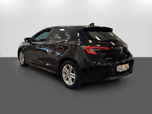 Toyota Corolla 6 of 18
