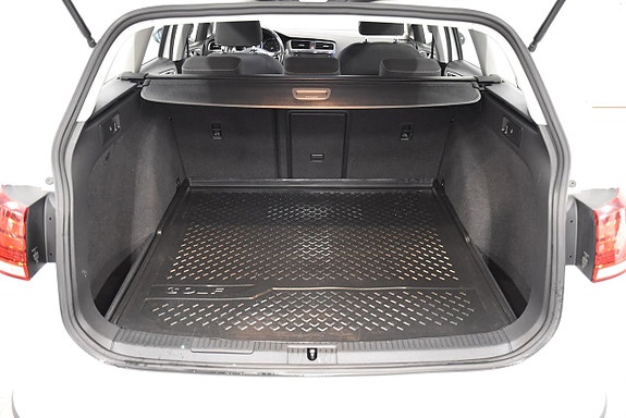 Volkswagen Golf Alltrack 19 of 19