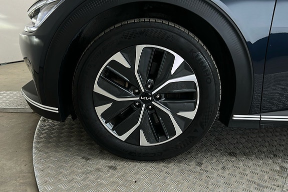 Kia EV6 12 of 24
