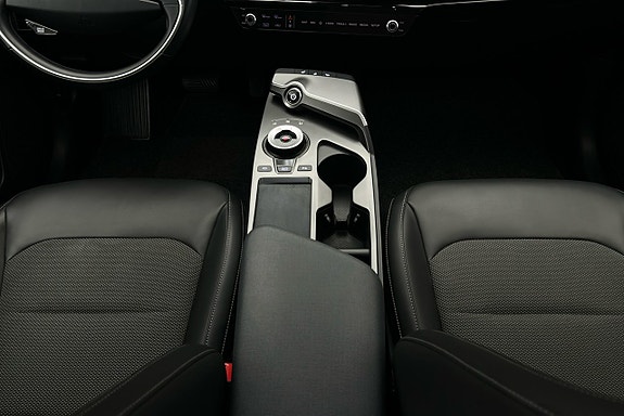 Kia EV6 9 of 24