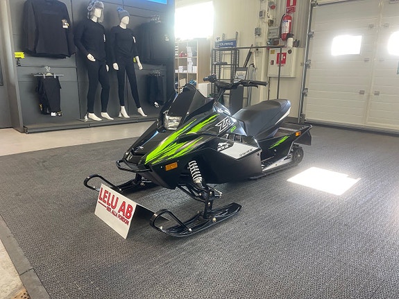 Arctic Cat ZR 200 ES 2 of 4
