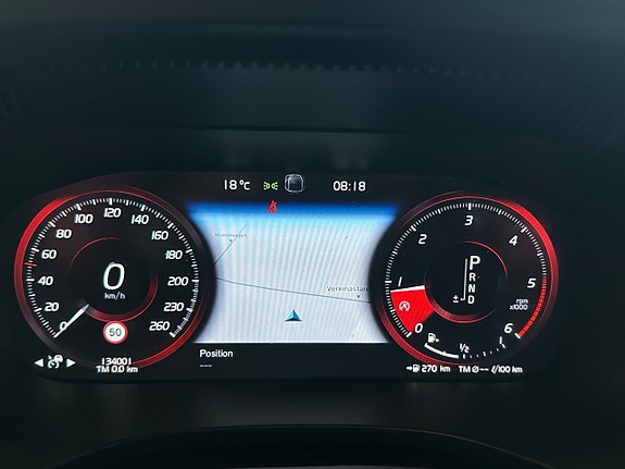 Volvo XC60 16 of 16