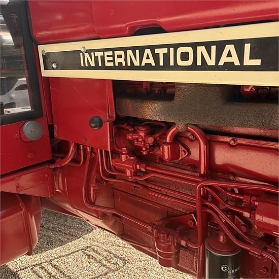 IH 955 10 of 30
