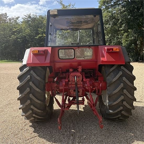 IH 955 4 of 30