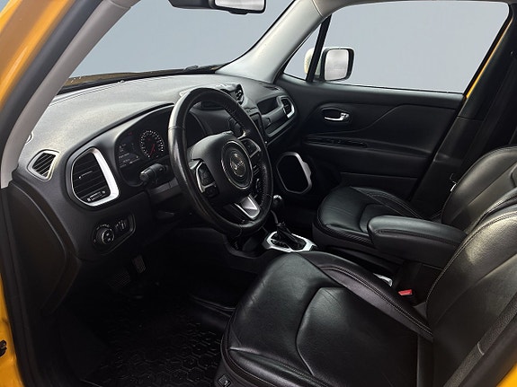 Jeep Renegade 7 of 21