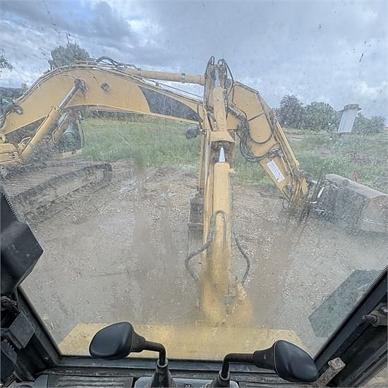 New Holland NH95 26 of 29