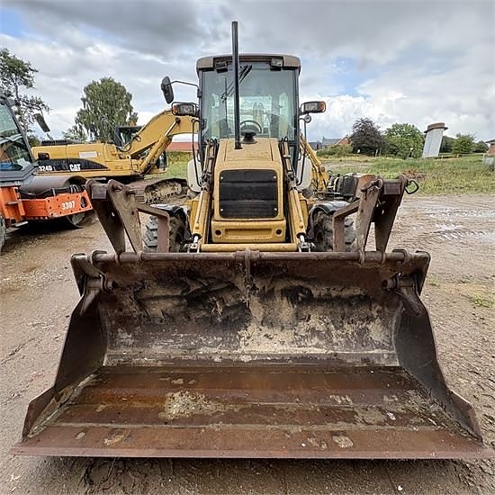 New Holland NH95 10 of 29