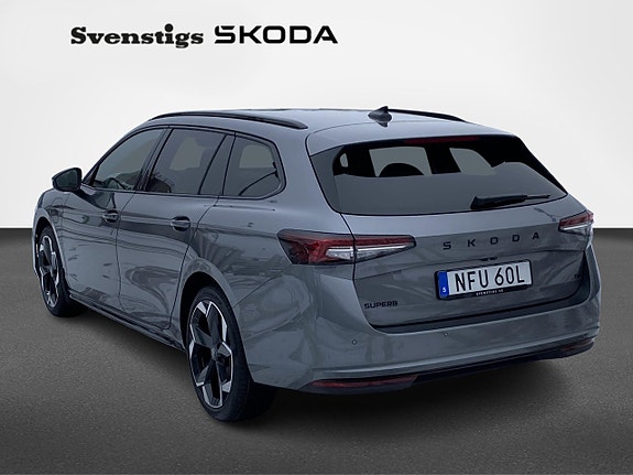 Skoda Superb 5 of 15