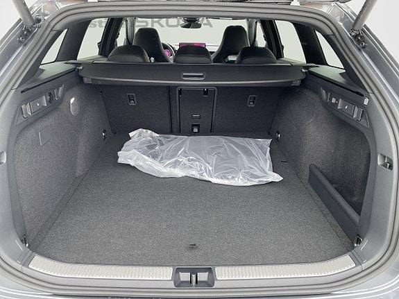 Skoda Superb 12 of 15