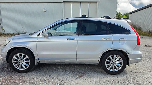 Honda CR-V 3 of 14