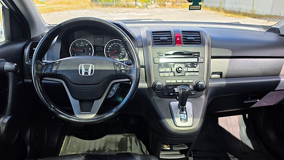 Honda CR-V 12 of 14