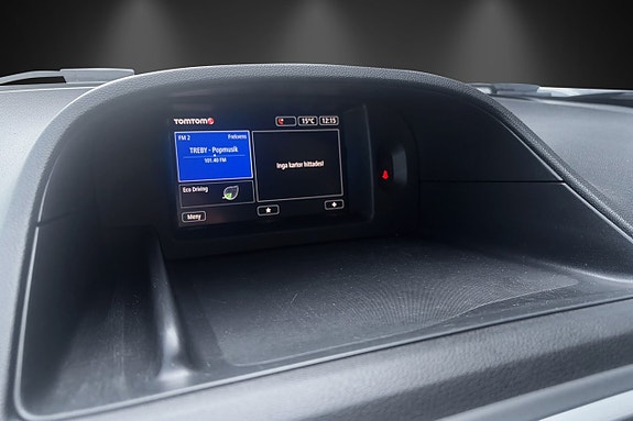 Nissan NV250 13 of 18