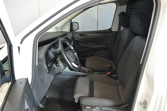 Volkswagen Caddy Maxi 4 of 10