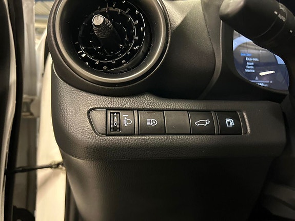 Toyota C-HR 19 of 20