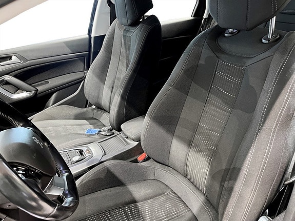 Peugeot 308 SW 5 of 15
