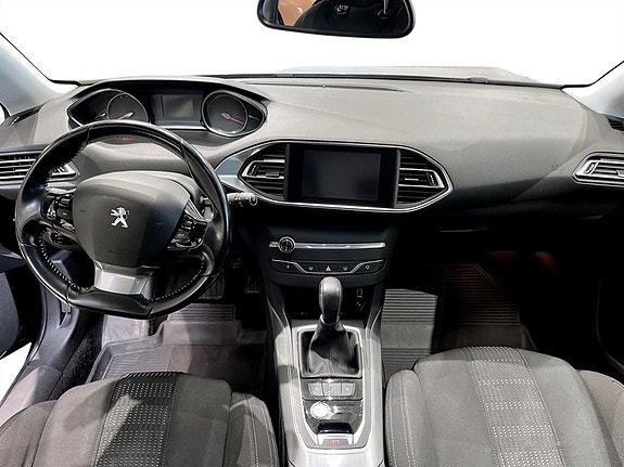 Peugeot 308 SW 6 of 15