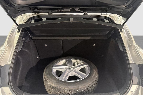 Toyota Corolla 12 of 12