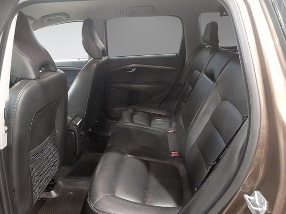 Volvo XC70 6 of 11
