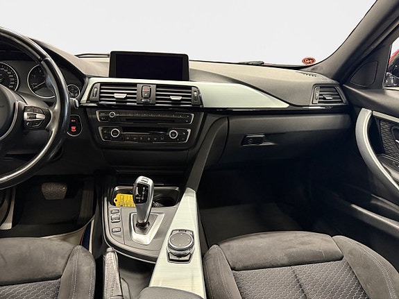 BMW 318d 11 of 15