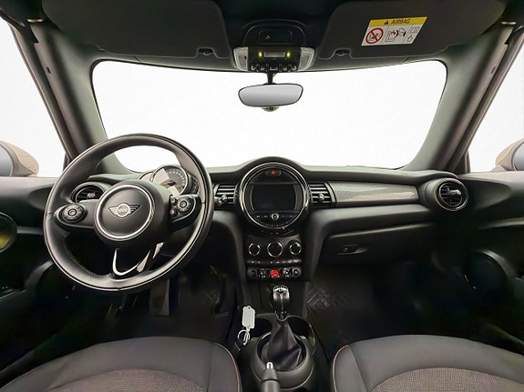MINI Cooper 11 of 30