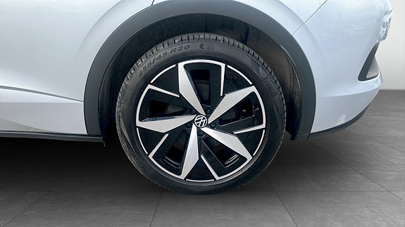 Volkswagen ID.4 GTX 6 of 20