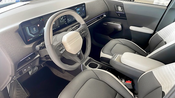 Kia EV2 8 of 12