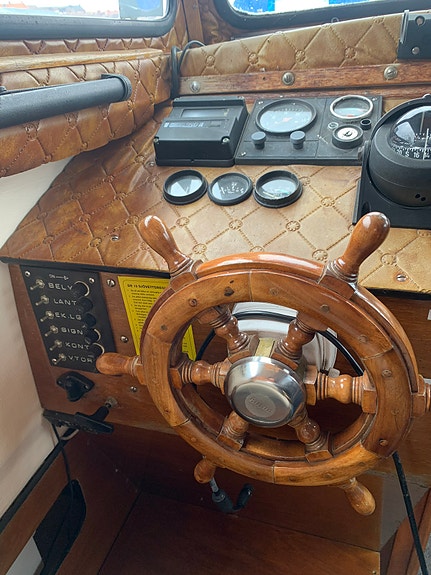 Monark 690 - Fin snipa som går tryggt i sjön 8 of 8