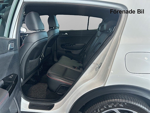 Kia Sportage 8 of 16