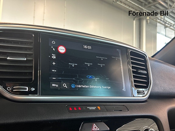 Kia Sportage 12 of 16